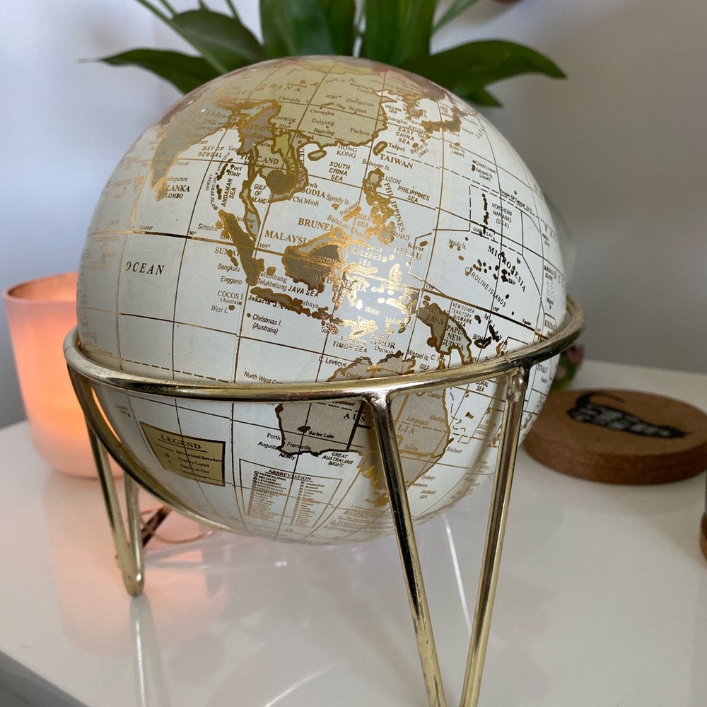 gold globe decor